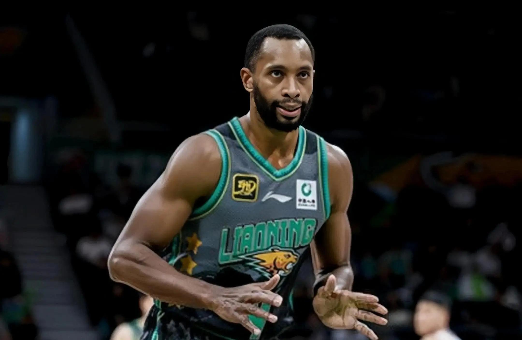 开云体育app官网-媒体人：山东男篮有意弗格但报价未达成一致，三、四外援会陆续到位