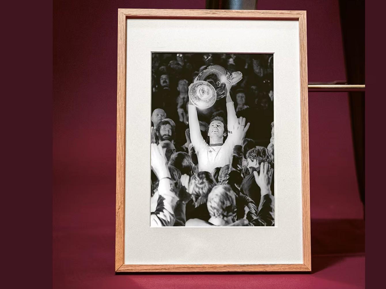 kaiyun·(中国)官方网站-拉姆、罗本等球星致敬贝肯鲍尔80岁诞辰：超越时代的传奇