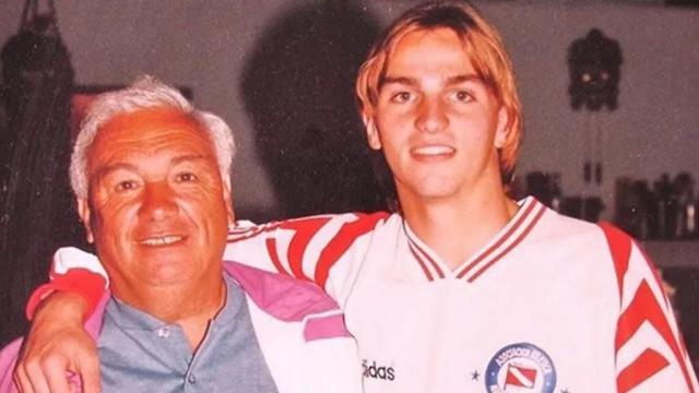 1756461740995078516.jpg 1756461729606.jpg