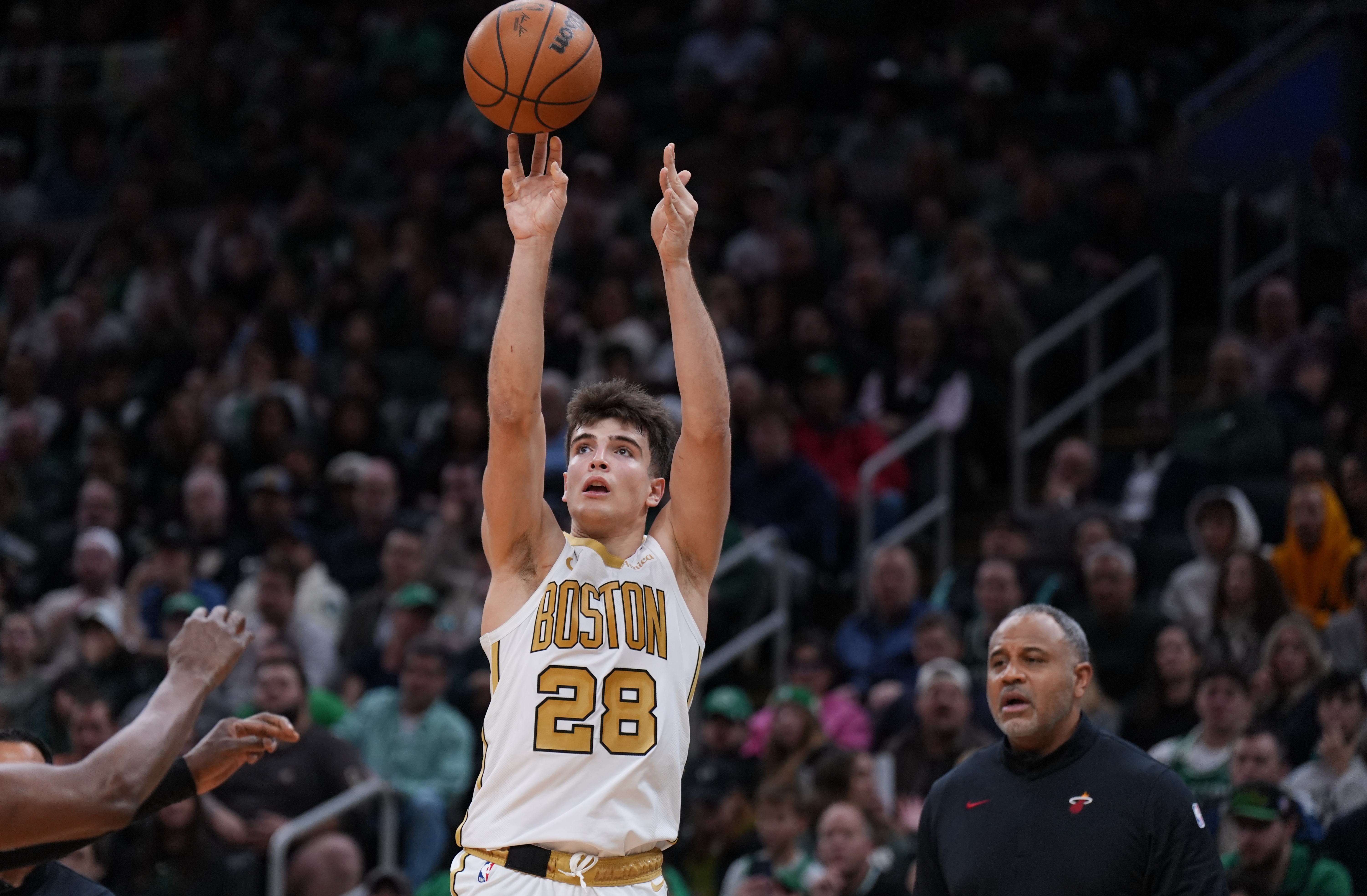 开云体育app-马祖拉：冈萨雷斯阿马里·威廉姆斯做好了准备 打出了关键表现