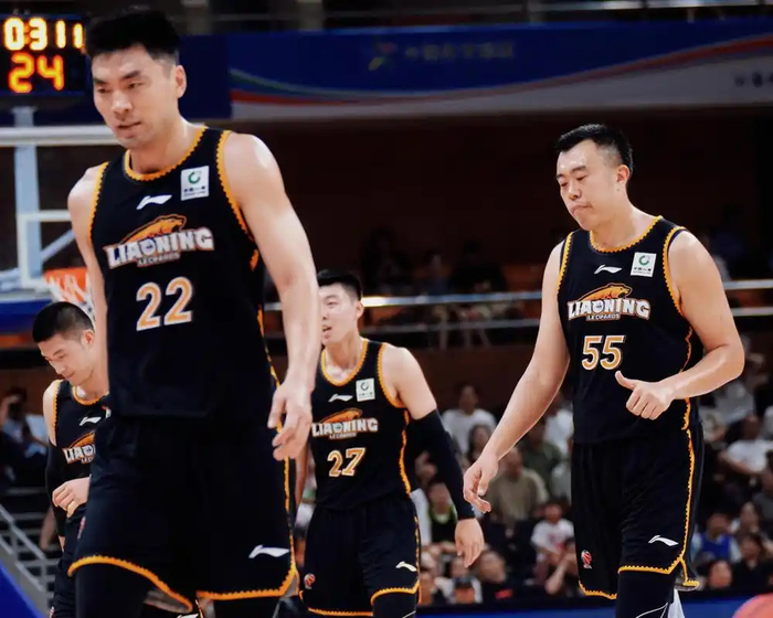 开云体育app-远胜王俊杰，新援或曝光，中锋，签字费8位数，卖张镇麟钱或清空|韩德君|赵继伟|辽宁男篮|CBA|圣安东尼奥马刺队_新浪体育_新浪新闻